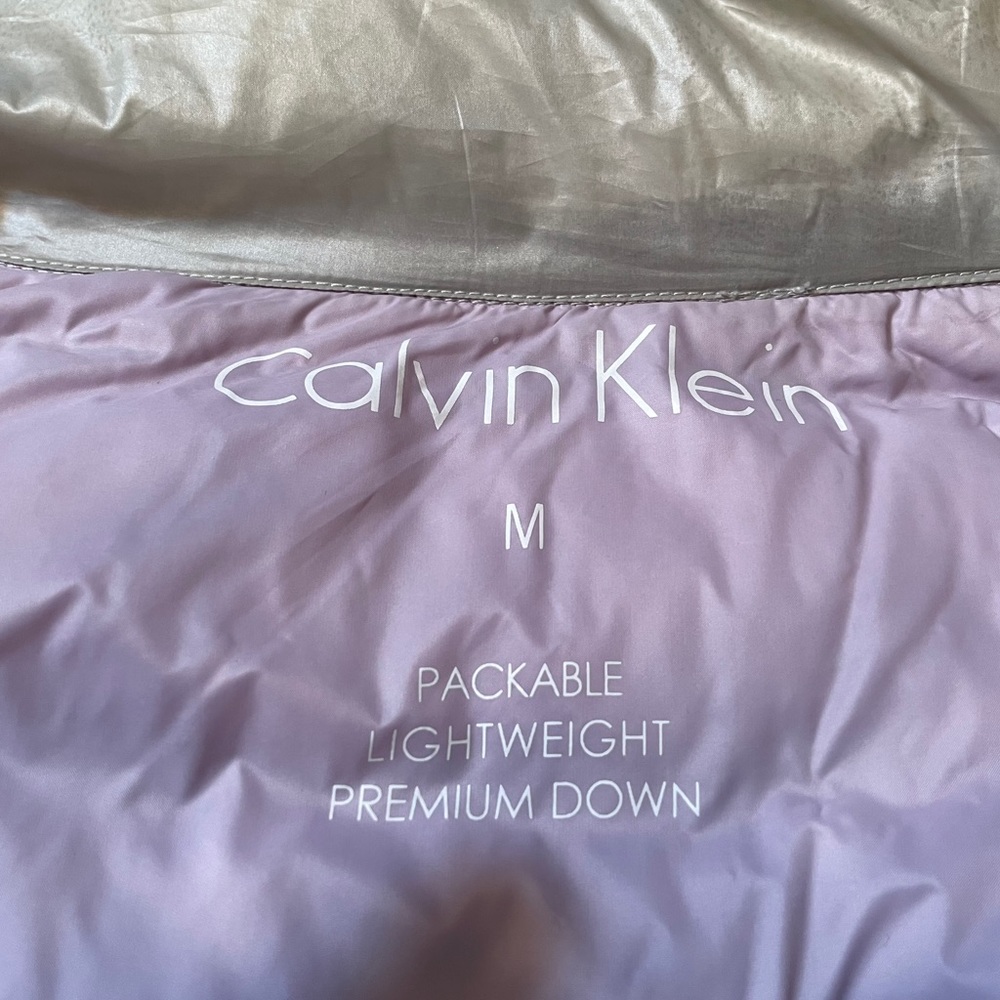 Calvin Klein Light Weight Down Jacket - image 5